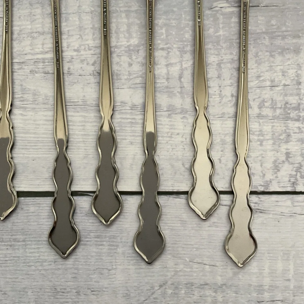 Oneida Distinction Deluxe HH VALERIE Stainless Flatware Cocktail Forks Set Of 10